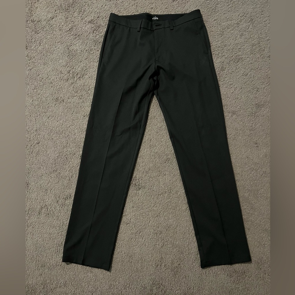 Mens Haggar dress pants in like new condition